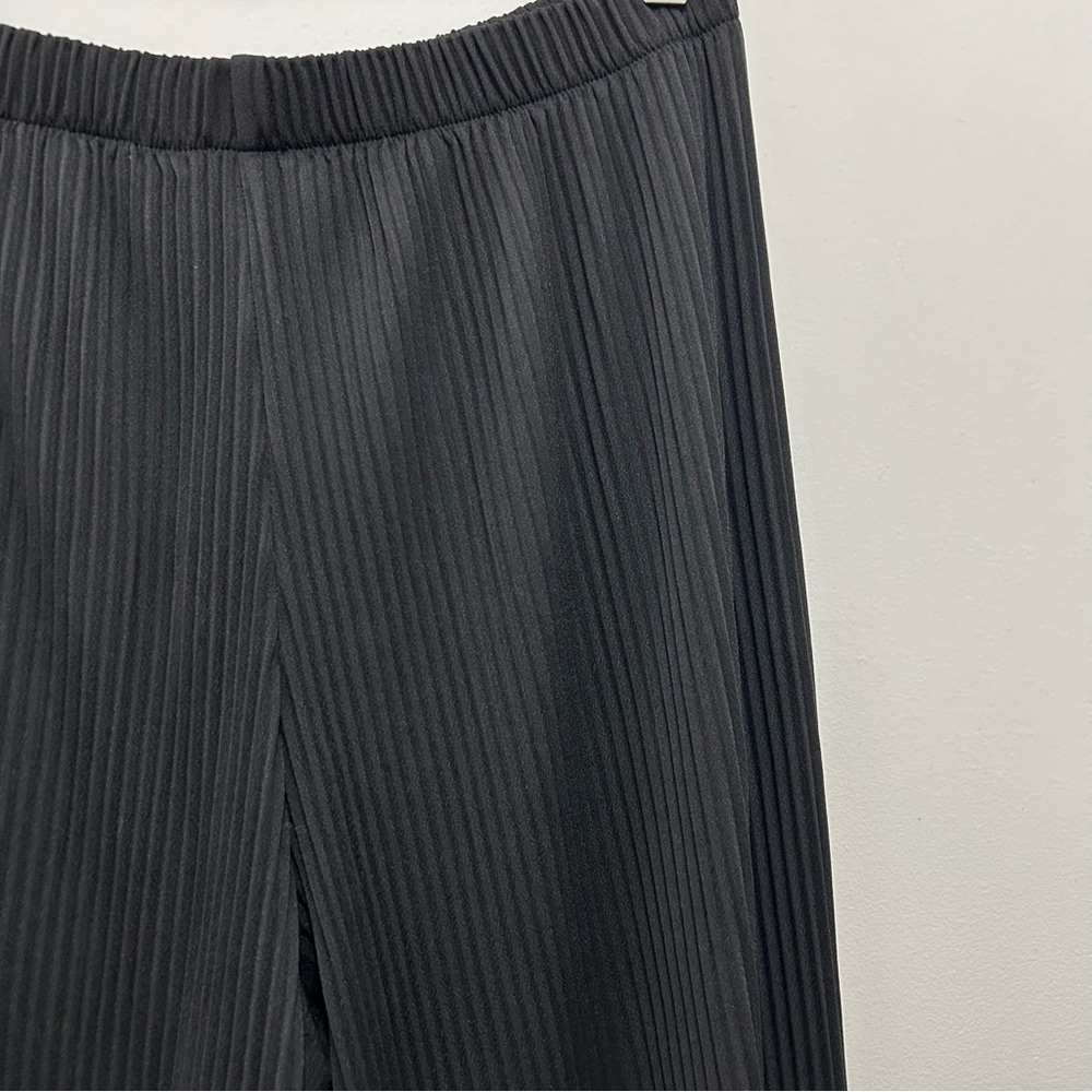 Uniqlo pull on ribbed pants